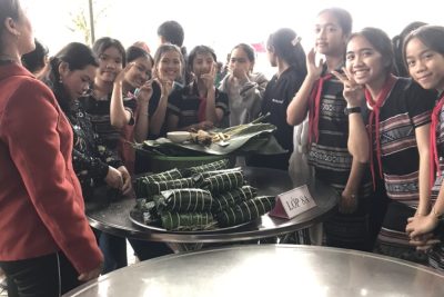 Tổ chức Tết truyền thống cho học sinh trường PTDNT THCS Ba Tơ năm 2023