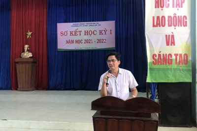 Sơ kết học kì 1, triển khai phương hướng, nhiệm vụ học kỳ 2 năm học 2021 – 2022 và trao thưởng cho học sinh đạt giải trong kỳ thi học sinh giỏi lớp 9 cấp huyện