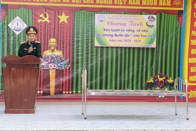 Chương trình “rèn luyện kỹ năng, nề nếp, tác phong Quân đội” cho học sinh năm học 2023-2024