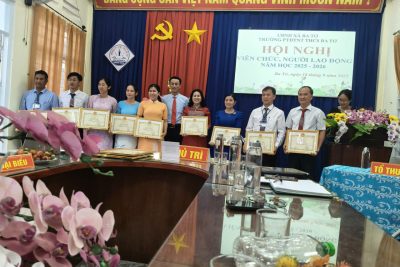 Trường PTDTNT THCS Ba Tơ tổ chức Hội nghị CBVCNLĐ năm học 2025 – 2026